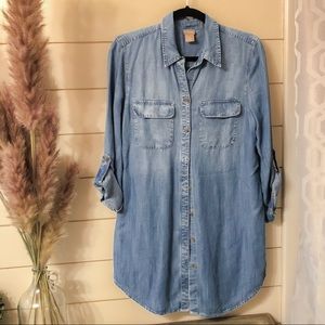 Chico’s chambray top